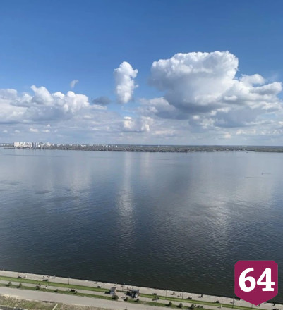 В Саратове за 1,5 миллиона рублей продают квартиру с видом на Волгу